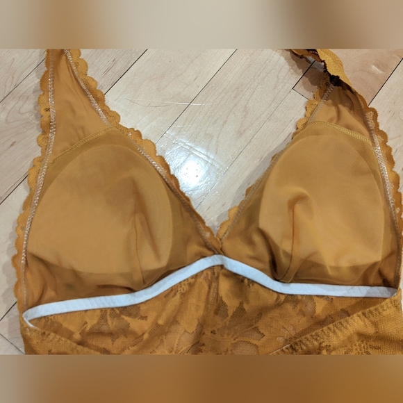 VS PINK Lace Halterneck Bodysuit NWOT - Picture 6 of 11